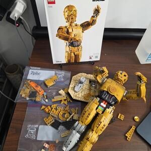 LEGO Star Wars: C-3PO (75398) With Manual No box Not Sure If Complete As Picture